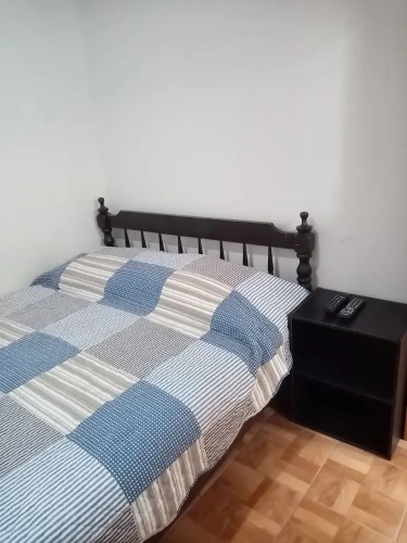 1 Bedroom Standard Basement room
