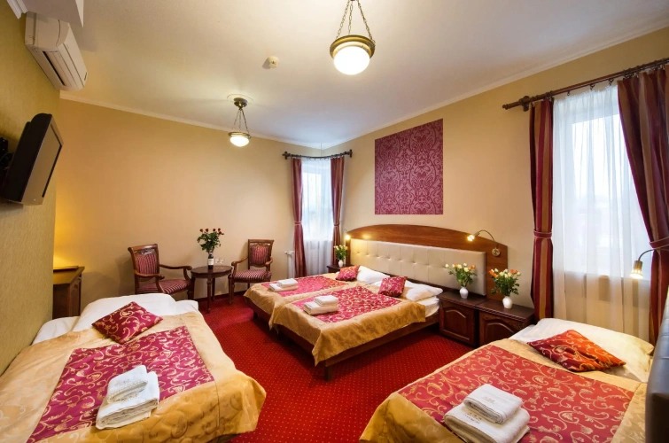 Standard Quadruple room