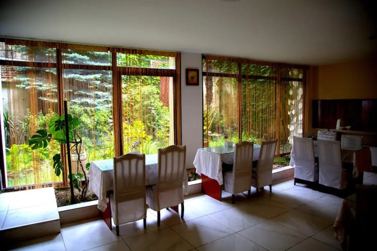Hotel Satori
