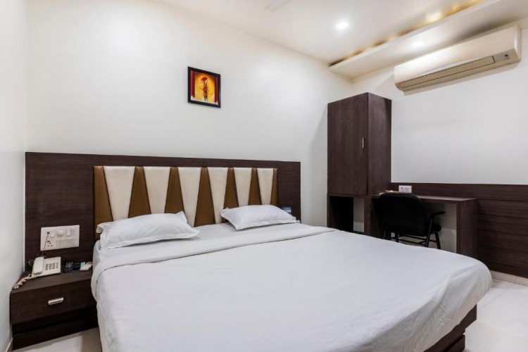 Deluxe Single room