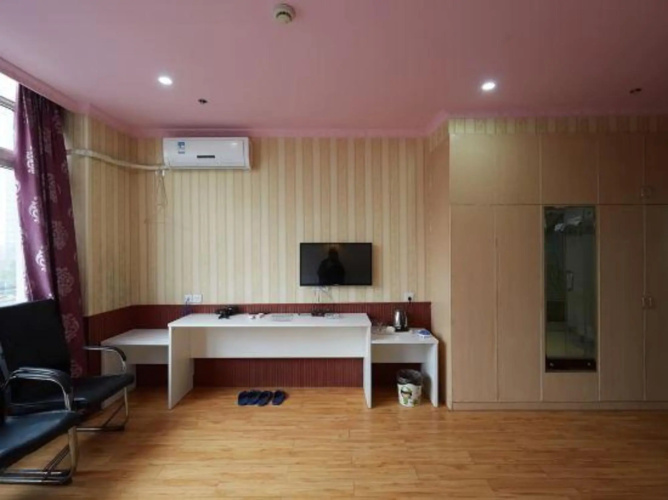 Kuwo Express Hotel