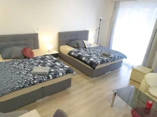 Element Prag Airport Apartment
