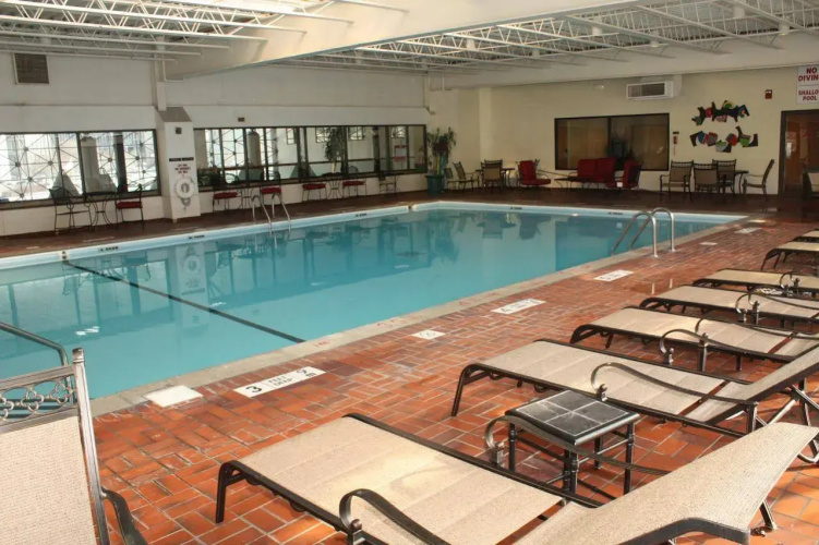 Ramada by Wyndham Buffalo Downtown