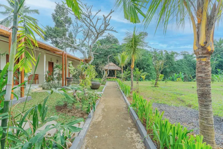 Puri Kurnia Ayu