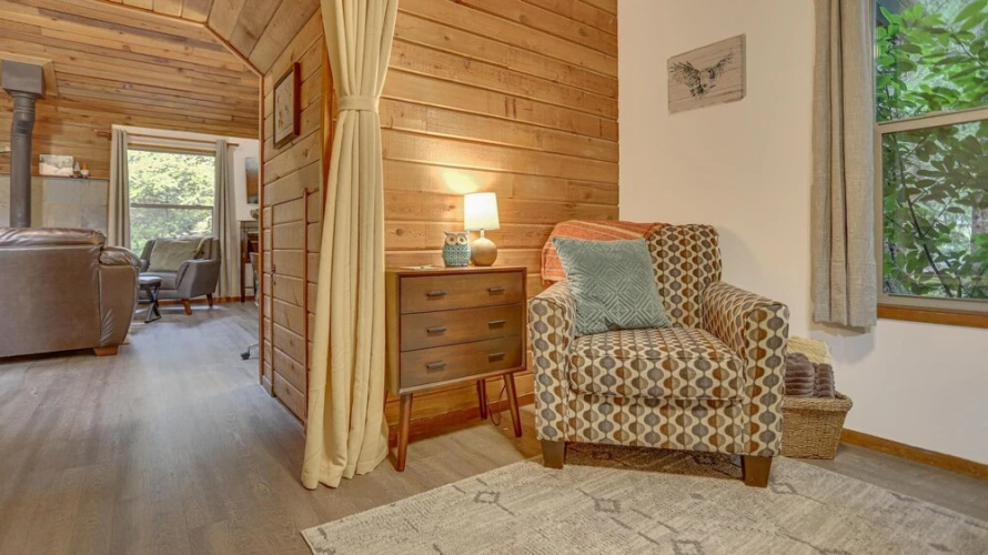 Owlpine Lodge