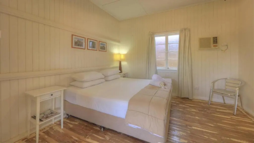 Wellshot Hotel