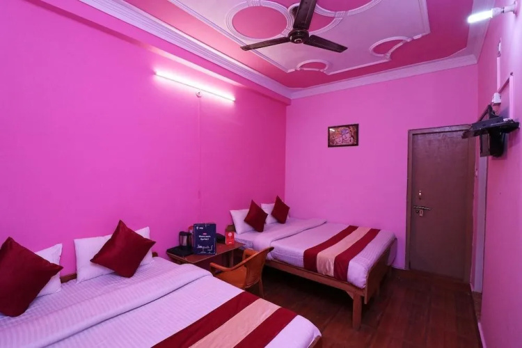 Hotel Riya Residency by Raatri