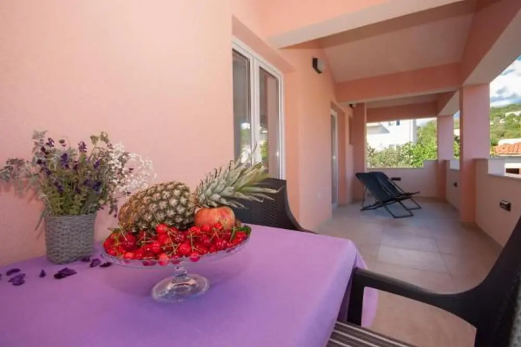 Apartment Perla