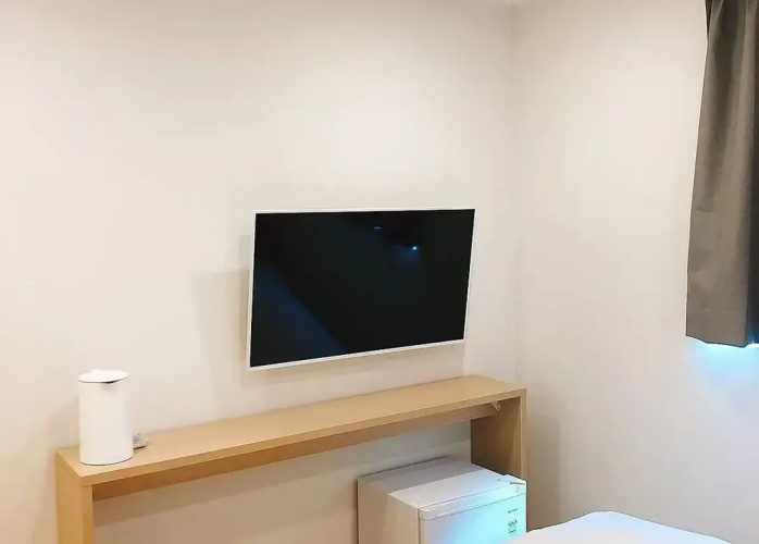 Unknown Hotel