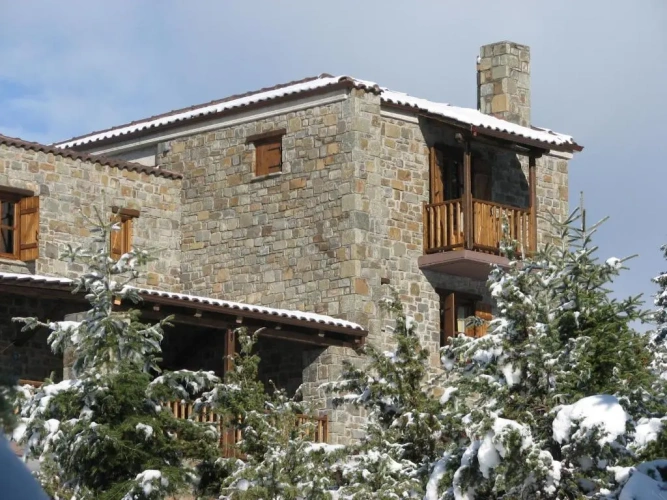 4 Bedrooms Chalet