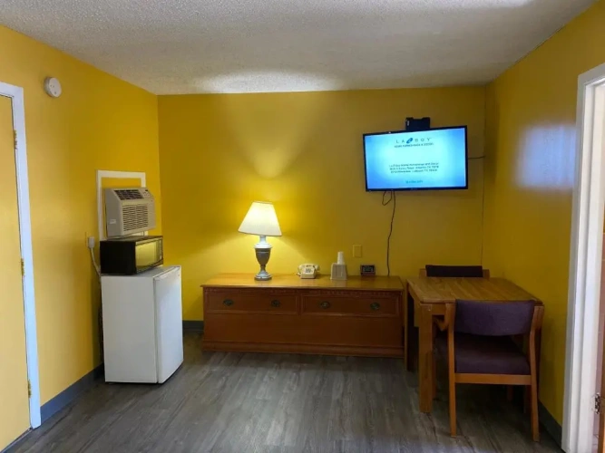 Standard Family room