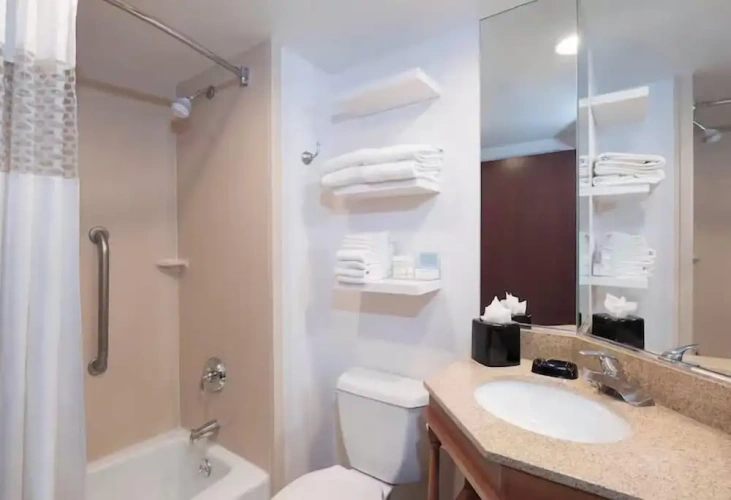 Standard Double Suite