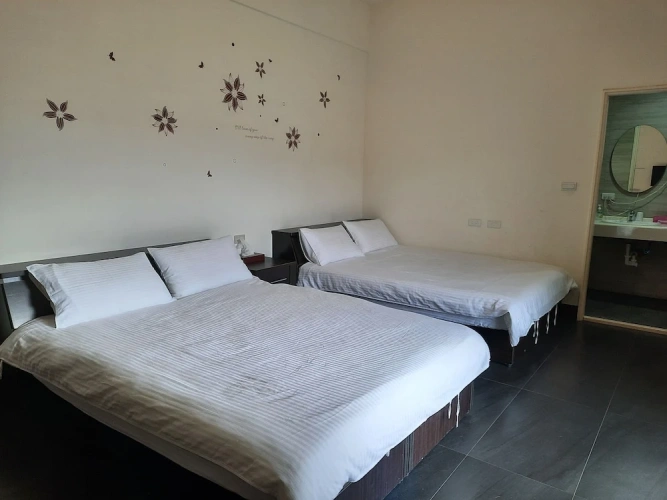 Standard Quadruple room with balcony