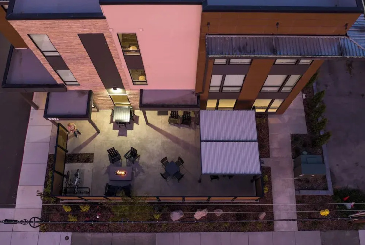 The Kulshan Hotel - Mount Vernon, WA