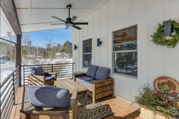 Bradford Group Getaway! Cabin w/ Deck & Fire Pit