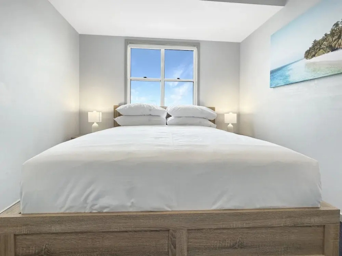 3-bed With Alfresco Dining & Pool in Batemans Bay