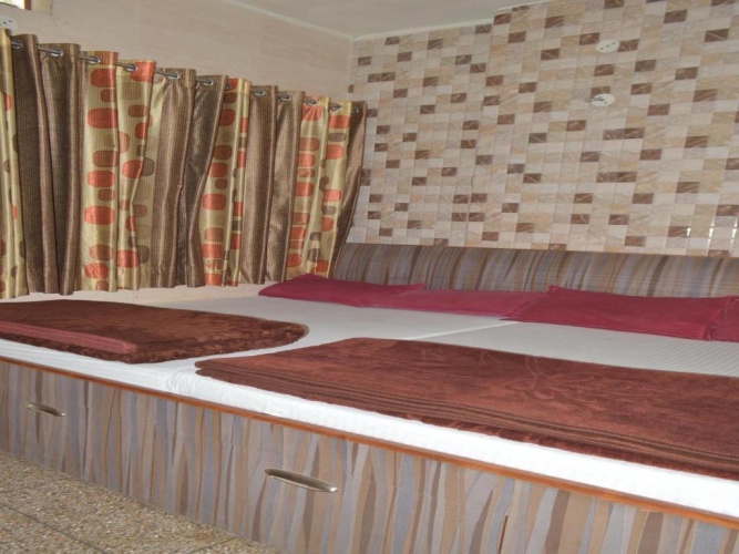 Bed in Dorm