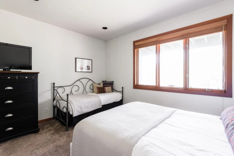 5-minutes From Deer Valley Resort w Hot Tub