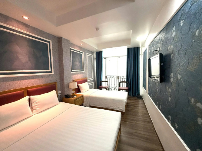 Hanoi Holiday Diamond Hotel