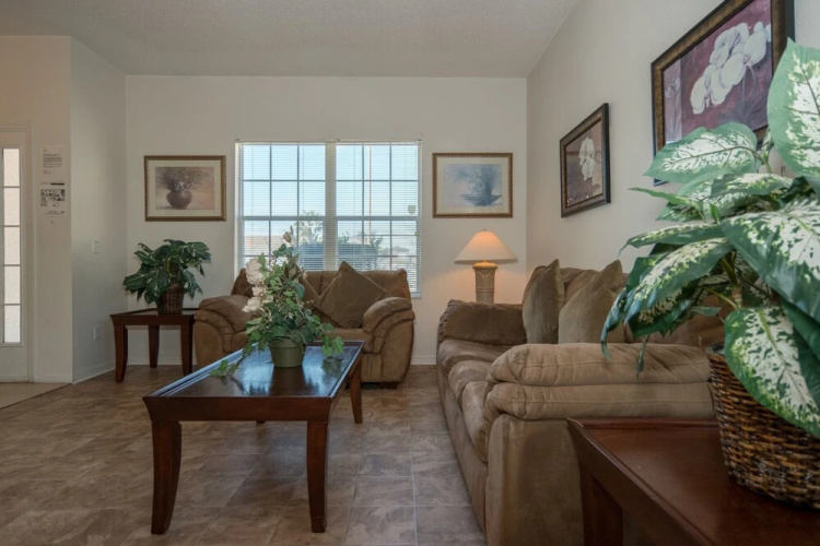 HL1002BD Hampton Lakes - Seven Bedroom Home