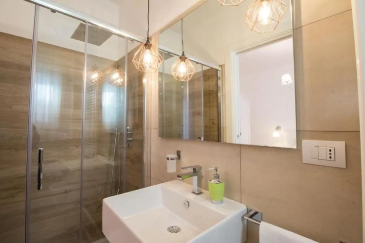 1 Bedroom Cottage with balcony