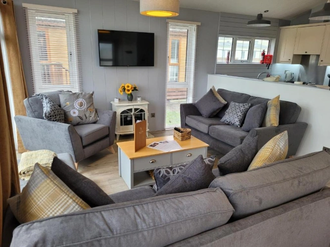 3 Bedrooms Chalet