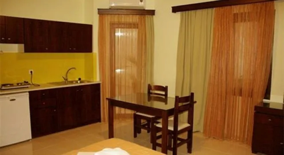Sandy Suites