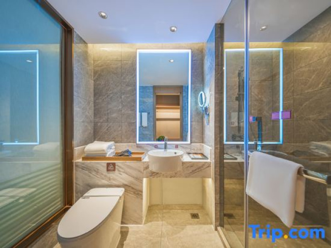 Vienna Hotel (Six Anyuan District Shop)