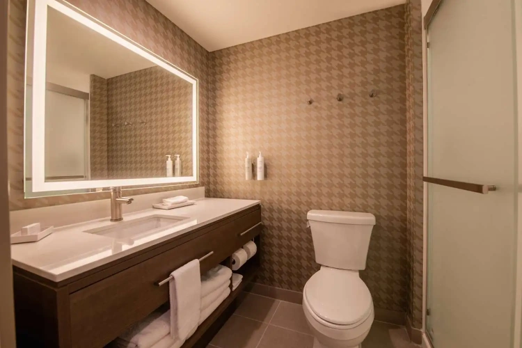 1 Bedroom Double Suite