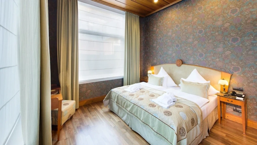 Classic Double Suite