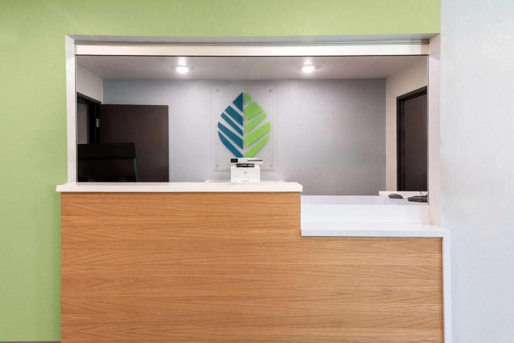 Woodspring Suites Waco South
