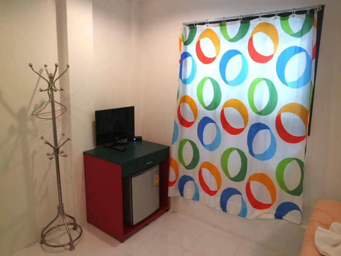 Blue Wave Cha am Hotel(โรงแรมบลู เวฟ ชะอำ)