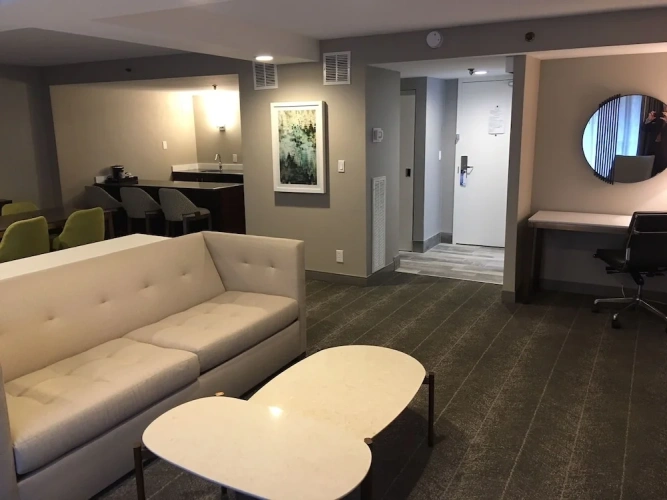 1 Bedroom Duplex Suite with balcony