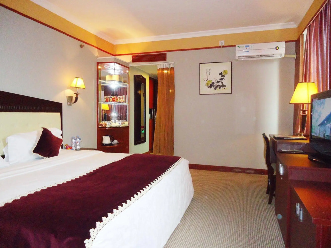 Dragon Union Hotel