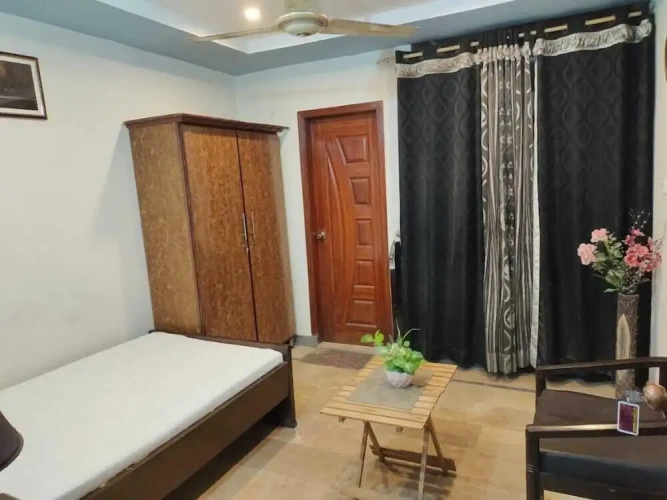 Standard Single room
