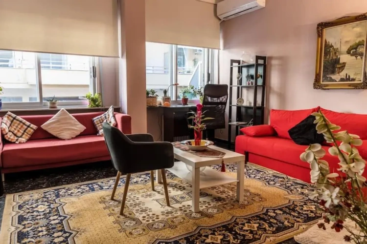 2 Bedrooms Apartment