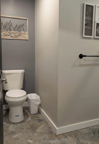Newly Renovated Acadia Apartment Maple Street