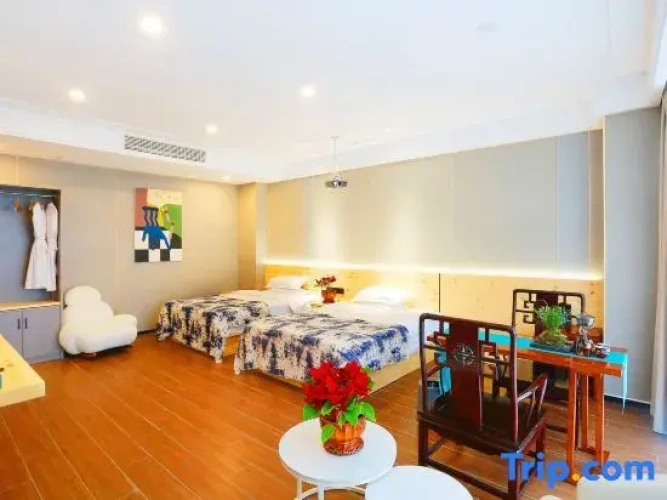 Standard Double room with garden view