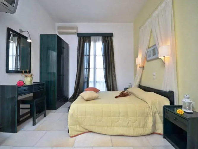 Dilino Hotel Studios