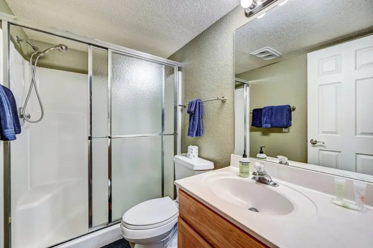 Flagstaff Condo w/ Balcony in Golf Community!
