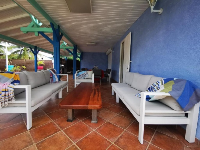 4 Bedrooms Cottage