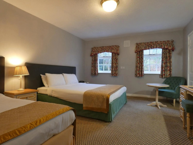 Marston Farm Hotel