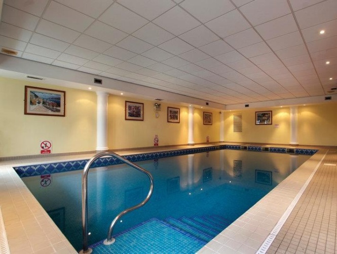 2 Bedrooms Double Suite