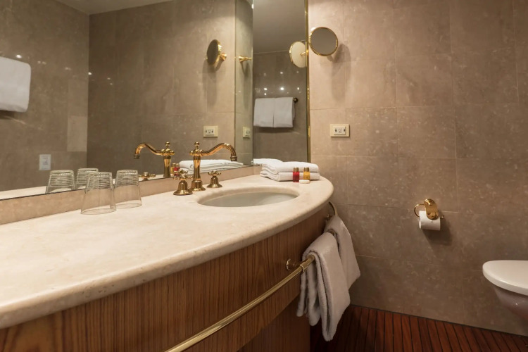 OnRiver Hotels - MS CezanneOver view