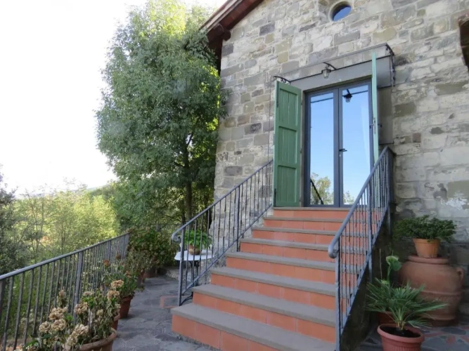 2 Bedrooms Cottage