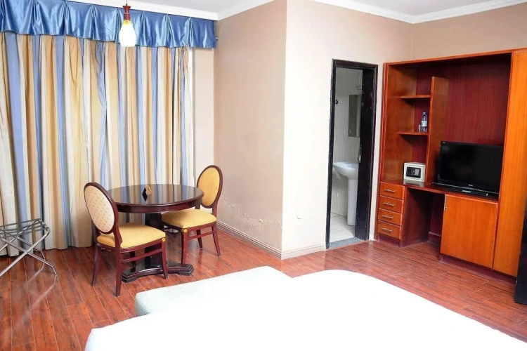 Double Suite
