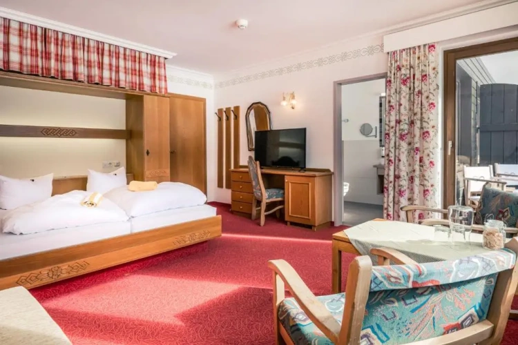 Standard Double room with balcony