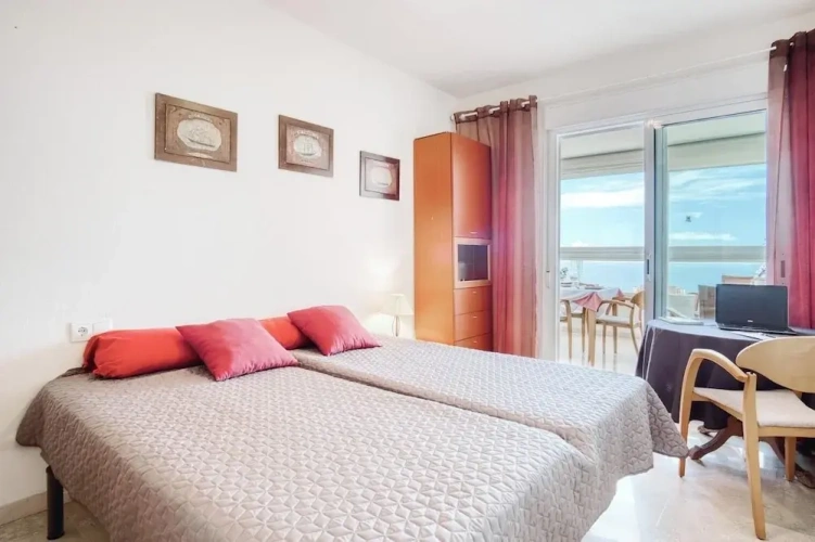Luxury Penthouse room with balcony and with city view
