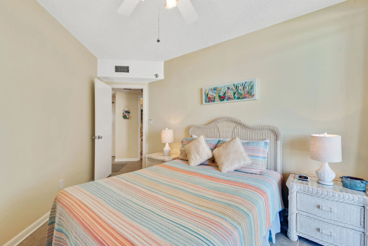 Bluewater 301: Third floor, corner unit., Orange Beach