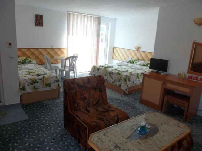 Standard Quadruple room